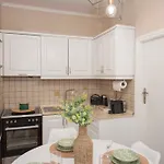 Pipetos House
