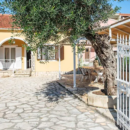 Pipetos House