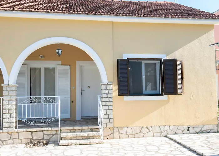 Vakantiehuis Pipetos House Acharavi (Corfu)